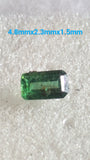 tsavorite under carat garnet. Suitable for any type of jewelry