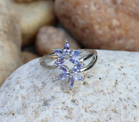 silver Tanzanite flower ring